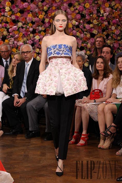 ralf simons kollektion dior|christian dior fall 2012 collection.